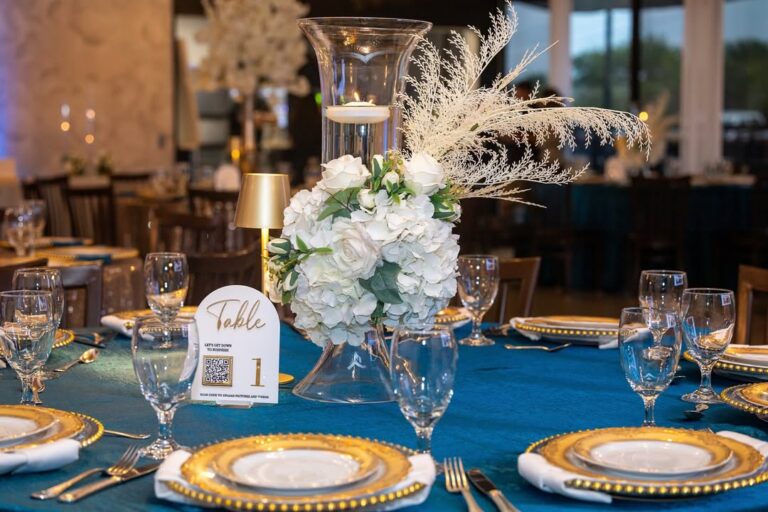 beautiful place setting at a budget event in Houston